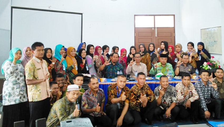 Penyuluhan Bahasa Indonesia bagi Pegawai Badan Publik di Kabupaten Rokan Hulu